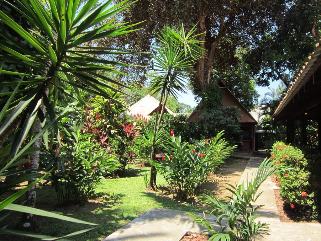 Hotel El Paraiso Escondido - Costa Rica Jacó Стая снимка