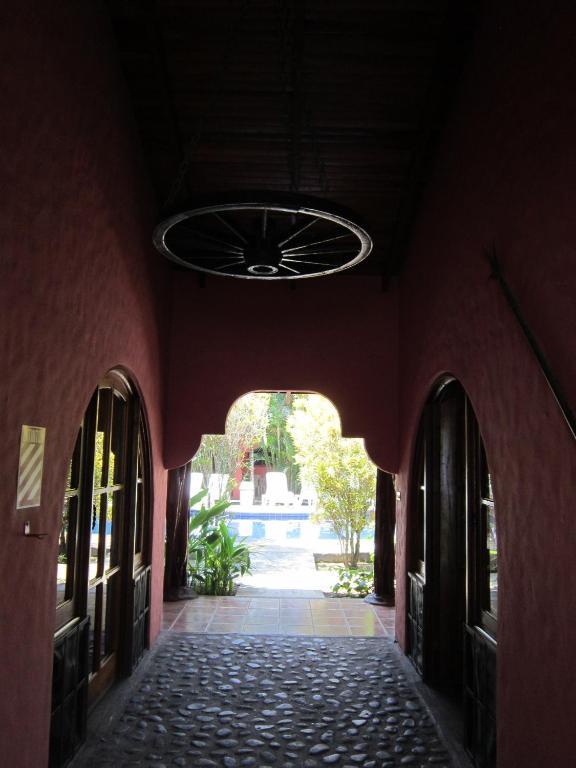 Hotel El Paraiso Escondido - Costa Rica Jacó Стая снимка